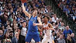 开元棋牌-达拉斯独行侠主帅复盘备战NBA总决赛关键时刻洛杉矶湖人调整名单以备亚冠，窗口期辽宁本钢强势反弹看傻球迷的简单介绍